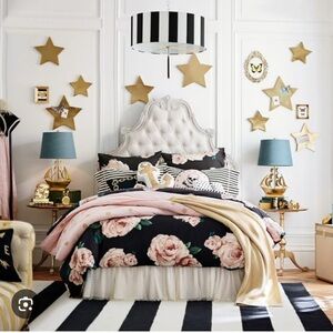PotteryBarn Teen Emily+Merritt FULL Bed of Roses Duvet,Shams&Striped Dust Ruffle
